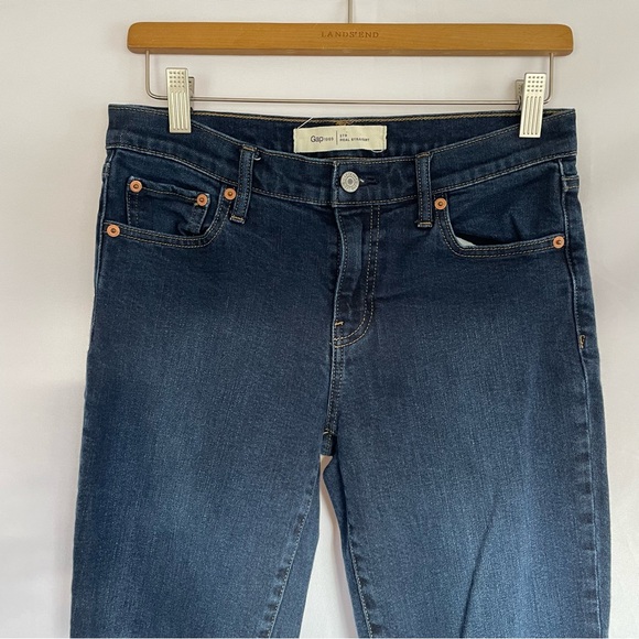 GAP 1969 women’s Real Straight Jeans 27R - Picture 3 of 12